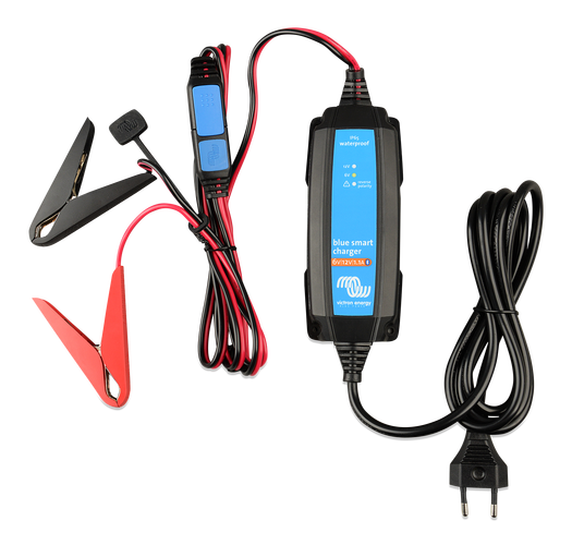 Cargador VICTRON Blue Power Charger, 12V, 15A  (BPC121531064R)